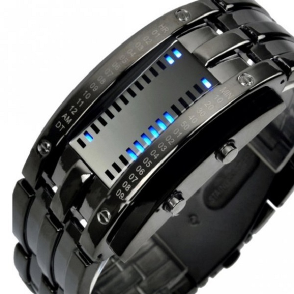 якісний спортивний годинник